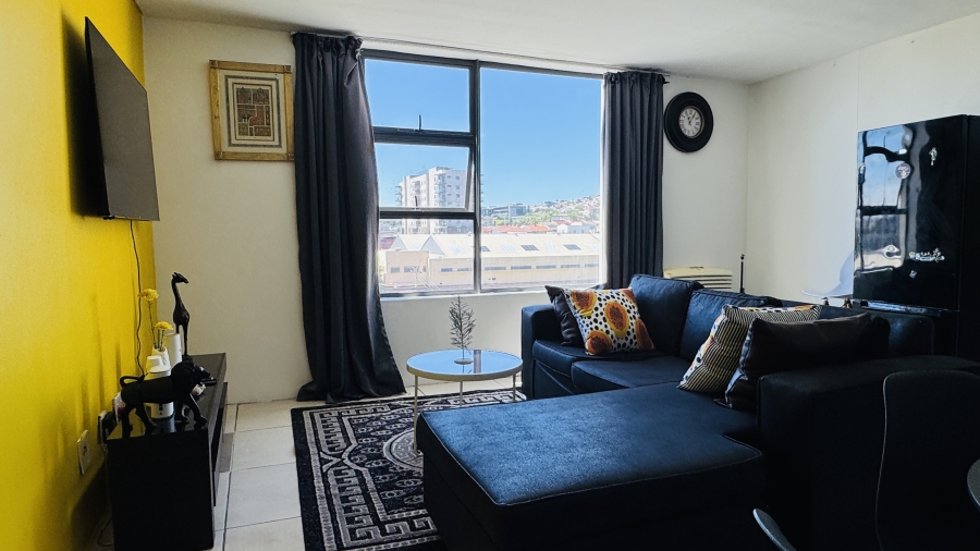 To Let 1 Bedroom Property for Rent in Zonnebloem Western Cape